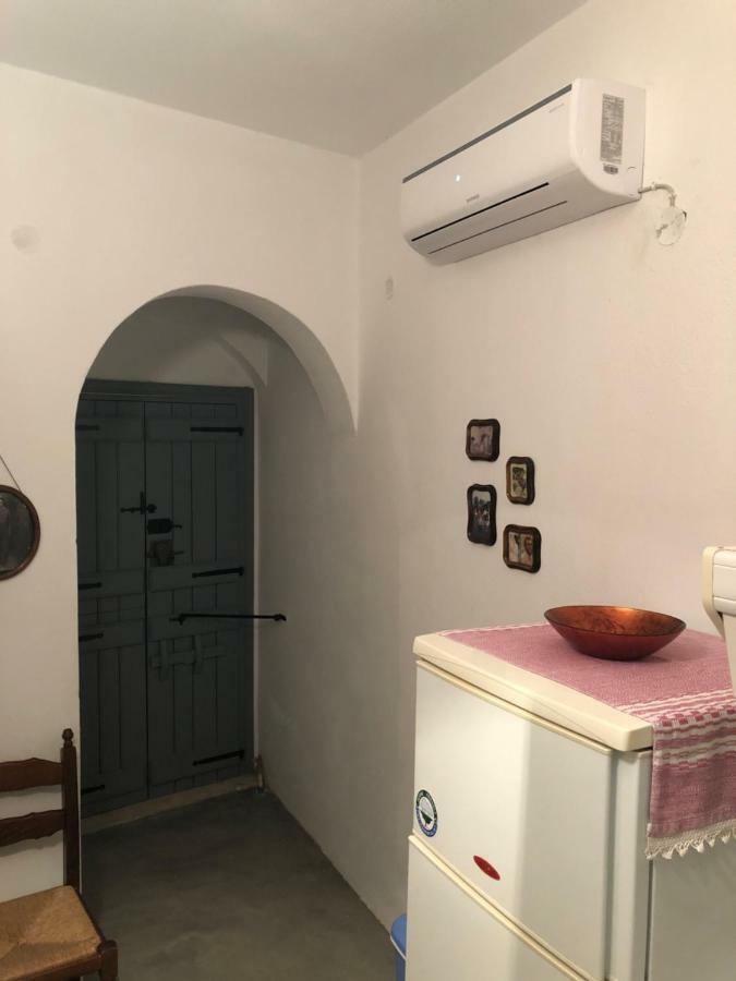Traditional House - Apeiranthos Naxos Aperathos Bagian luar foto